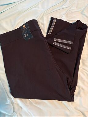 JM Collection XL capri comfort waistband tummy control Black NEW